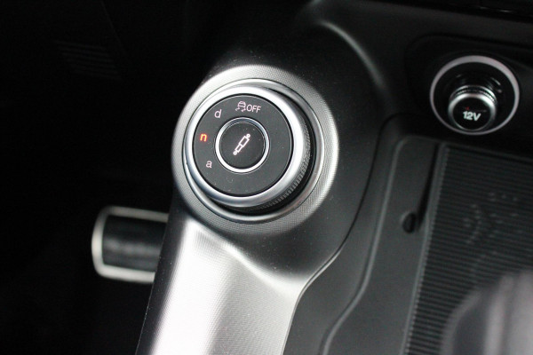 Alfa Romeo Tonale 1.5T 160PK Hybrid VELOCE | PANORAMISCH SCHUIF/KANTEL DAK | PREMIUM PACK: LEDEREN BEKLEDING/GEVENTILEERDE VOORSTOELEN/4-VOUDIG ELEKTRISCH VERSTELBARE LENDESTEUN VOORSTOELEN/HOOGGLANS ZWARTE RAAMOMLIJSTING/AMBIENT LIGHTING | TECHNOLOGY PACK: PARKEERWAARSCHUWING VOOR EN ACHTER/360° CAMERA/AUTOMATISCH INPARKEREN/ AUTONOMOUS DRIVING LEVEL 2: ADAPTIVE CRUISE CONTROL/LANE CENTERING ASSIST/TRAFFIC JAM ASSIST DODEHOEK DETECTIE AUTOMATISCH DIMMENDE BUITENSPIEGELS ELEKTRISCH BEDIENBARE ACHTERKLEP | WINTERPACK: STOELVERWARMING VOOR/STUURVERWARMING/VERWARMBARE RUITENSPROEIERS | HAR