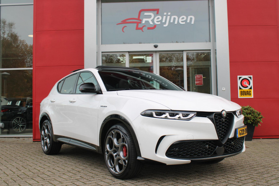 Alfa Romeo Tonale 1.5T 160PK Hybrid VELOCE | PANORAMISCH SCHUIF/KANTEL DAK | PREMIUM PACK: LEDEREN BEKLEDING/GEVENTILEERDE VOORSTOELEN/4-VOUDIG ELEKTRISCH VERSTELBARE LENDESTEUN VOORSTOELEN/HOOGGLANS ZWARTE RAAMOMLIJSTING/AMBIENT LIGHTING | TECHNOLOGY PACK: PARKEERWAARSCHUWING VOOR EN ACHTER/360° CAMERA/AUTOMATISCH INPARKEREN/ AUTONOMOUS DRIVING LEVEL 2: ADAPTIVE CRUISE CONTROL/LANE CENTERING ASSIST/TRAFFIC JAM ASSIST DODEHOEK DETECTIE AUTOMATISCH DIMMENDE BUITENSPIEGELS ELEKTRISCH BEDIENBARE ACHTERKLEP | WINTERPACK: STOELVERWARMING VOOR/STUURVERWARMING/VERWARMBARE RUITENSPROEIERS | HAR