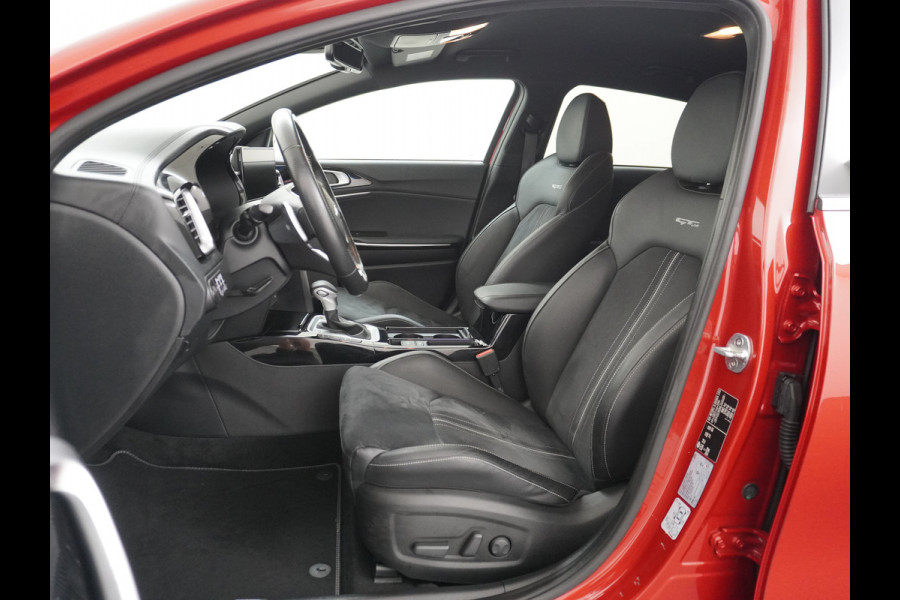 Kia ProCeed 1.5T 160PK AUT-7 GT-Plus Line MHEV Virtual Cockpit Navi Camera Ecc Apple Carplay Android Auto Adap.Cruise Stoel+Bank+Stuurverwar Keyless DAB Lmv 18" Led Dodehoekdetector Rijstrooksensor met correctie Elek.Achterklep Verkeersbord detectie Uitparkeer waarschuwing Zeer compleet! 1e Eigenaar Origineel Nederlandse Auto €37.000,- nieuw
