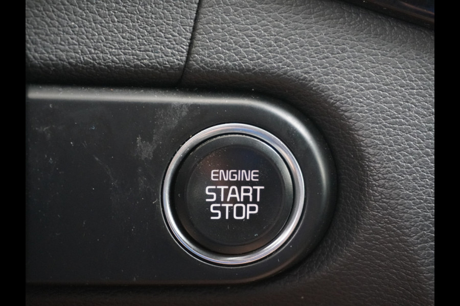 Kia ProCeed 1.5T 160PK AUT-7 GT-Plus Line MHEV Virtual Cockpit Navi Camera Ecc Apple Carplay Android Auto Adap.Cruise Stoel+Bank+Stuurverwar Keyless DAB Lmv 18" Led Dodehoekdetector Rijstrooksensor met correctie Elek.Achterklep Verkeersbord detectie Uitparkeer waarschuwing Zeer compleet! 1e Eigenaar Origineel Nederlandse Auto €37.000,- nieuw