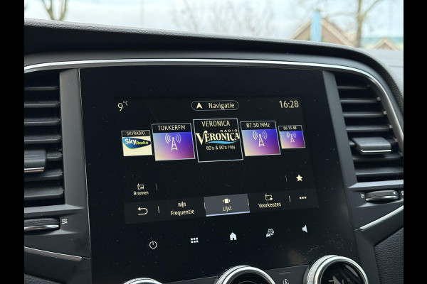 Renault MEGANE Estate 1.3 TCe 140 Equilibre | Navi | ECC | LMV |