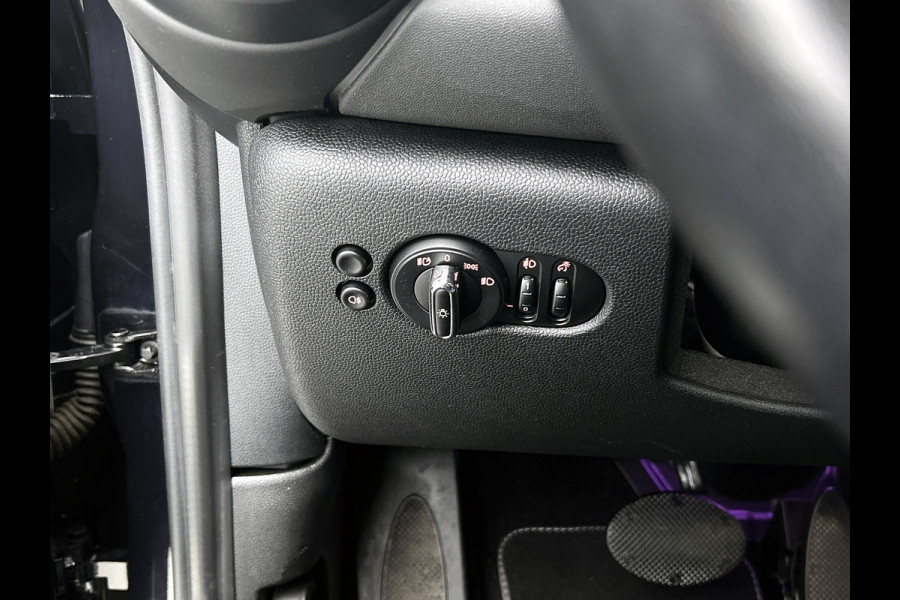 MINI Mini Electric S MINI Yours 135KW / 33 kWh SOH 100% Comfort plus / Driving Ass. / Leder / Navigatie / Pdc+Camera / Harman Kardon / 100% Elektrisch, 100% Stijlvol / Apk 05-2027