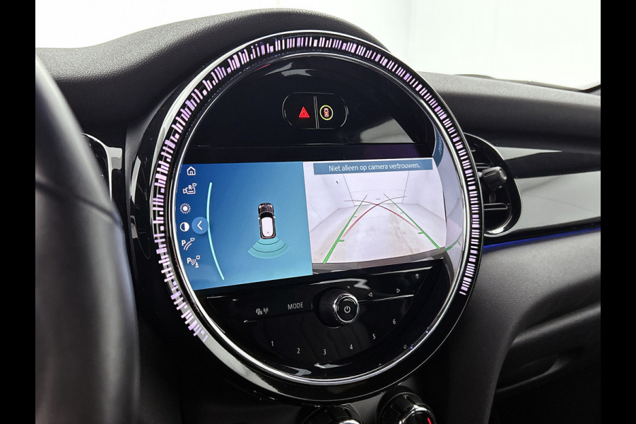 MINI Mini Electric S MINI Yours 135KW / 33 kWh SOH 100% Comfort plus / Driving Ass. / Leder / Navigatie / Pdc+Camera / Harman Kardon / 100% Elektrisch, 100% Stijlvol / Apk 05-2027