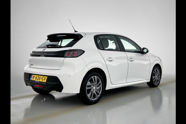 Peugeot 208 1.5 HDi 103PK Blue Active 5Drs. Airco / Navigatie / Lm.velgen / Pdc.A / Distributie vv bij 172Dkm / Apk 11-2026