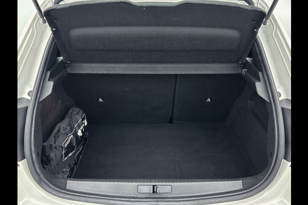 Peugeot 208 1.5 HDi 103PK Blue Active 5Drs. Airco / Navigatie / Lm.velgen / Pdc.A / Distributie vv bij 172Dkm / Apk 11-2026