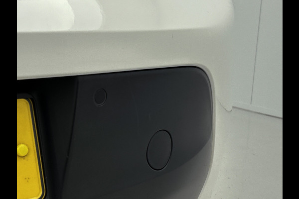 Peugeot 208 1.5 HDi 103PK Blue Active 5Drs. Airco / Navigatie / Lm.velgen / Pdc.A / Distributie vv bij 172Dkm / Apk 11-2026