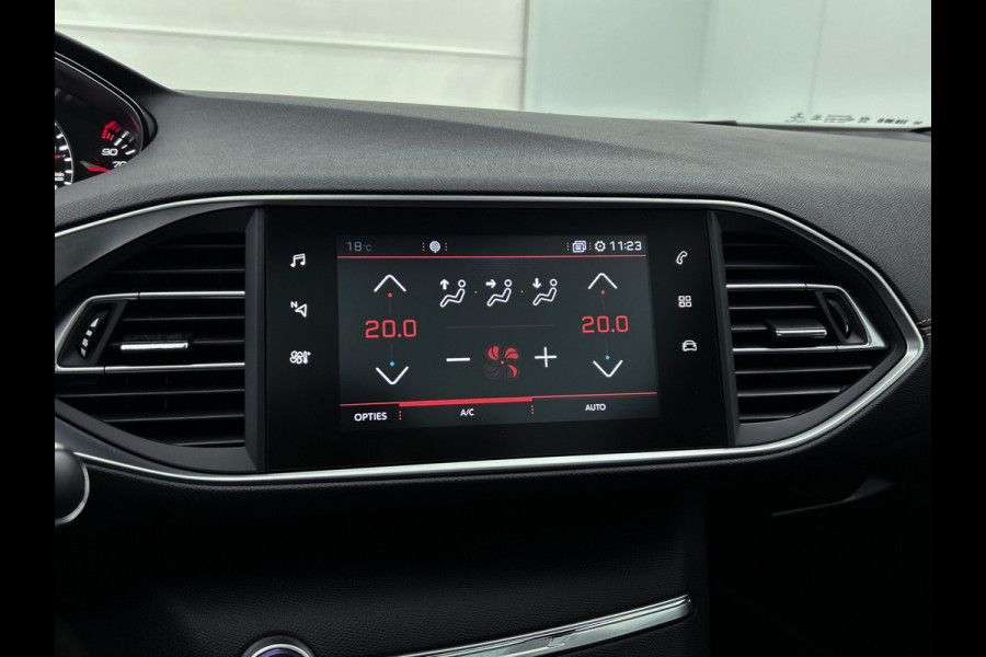 Peugeot 308 SW 1.5 HDi 131PK Automaat GT-Line / Panoramadak / Trekhaak / Xenon / Airco-ecc /  1/2 Leder / Apk 03-2026