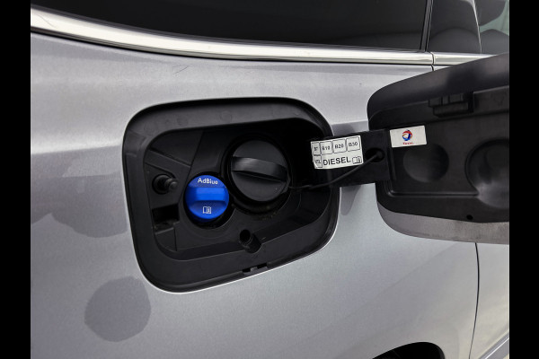 Peugeot 308 SW 1.5 HDi 131PK Automaat GT-Line / Panoramadak / Trekhaak / Xenon / Airco-ecc /  1/2 Leder / Apk 03-2026