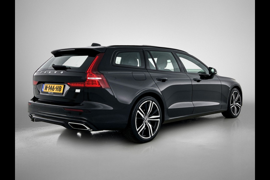 Volvo V60 2.0 T8 Hybride SOH 94% AWD R-Design / Panoramadak / Leder / Navigatie / Adap. Cruise / Pdc.V+A / Stuur- Stoelverwarming / Apk nieuw