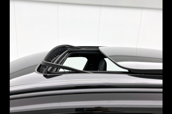 Volvo V60 2.0 T8 Hybride SOH 94% AWD R-Design / Panoramadak / Leder / Navigatie / Adap. Cruise / Pdc.V+A / Stuur- Stoelverwarming / Apk nieuw