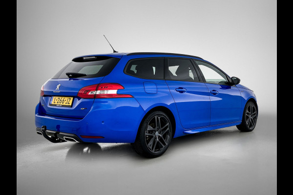 Peugeot 308 SW 1.2 131PK GT Automaat / Distributie vv.bij 102.000KM / Trekhaak / 1/2 Leder / Pdc+Camera / Navi./ Xenon / / Apk 06-2027