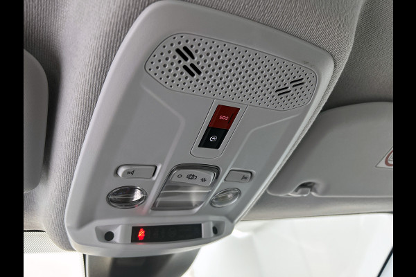 Opel CORSA-E Level 3 Edition 100KW / 50 kWh SOH 97% / Airco-Ecc. / Cruise-ctr. / Navigatie via Usb / 100% Elektrisch, 100% Stijlvol  / Apk 09-2027