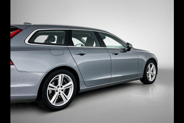 Volvo V90 D4 190PK Automaat Momentum / Navigatie / Adap-cruise / park-assist / Memory sportseats / leder int. / Trekhaak / 18" Lmv / Apk 04-2026