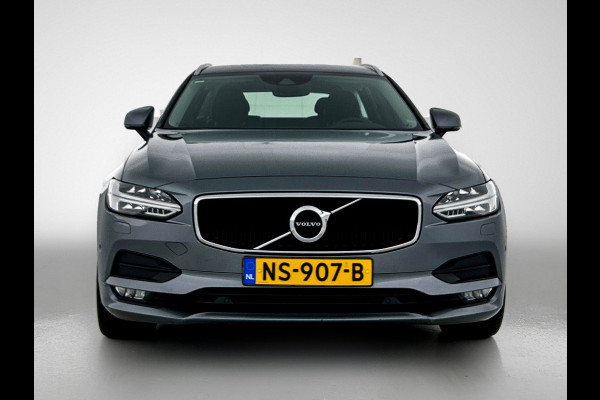 Volvo V90 D4 190PK Automaat Momentum / Navigatie / Adap-cruise / park-assist / Memory sportseats / leder int. / Trekhaak / 18" Lmv / Apk 04-2026