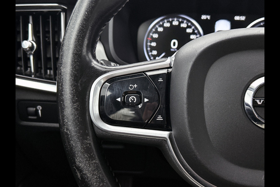Volvo V90 D4 190PK Automaat Momentum / Navigatie / Adap-cruise / park-assist / Memory sportseats / leder int. / Trekhaak / 18" Lmv / Apk 04-2026