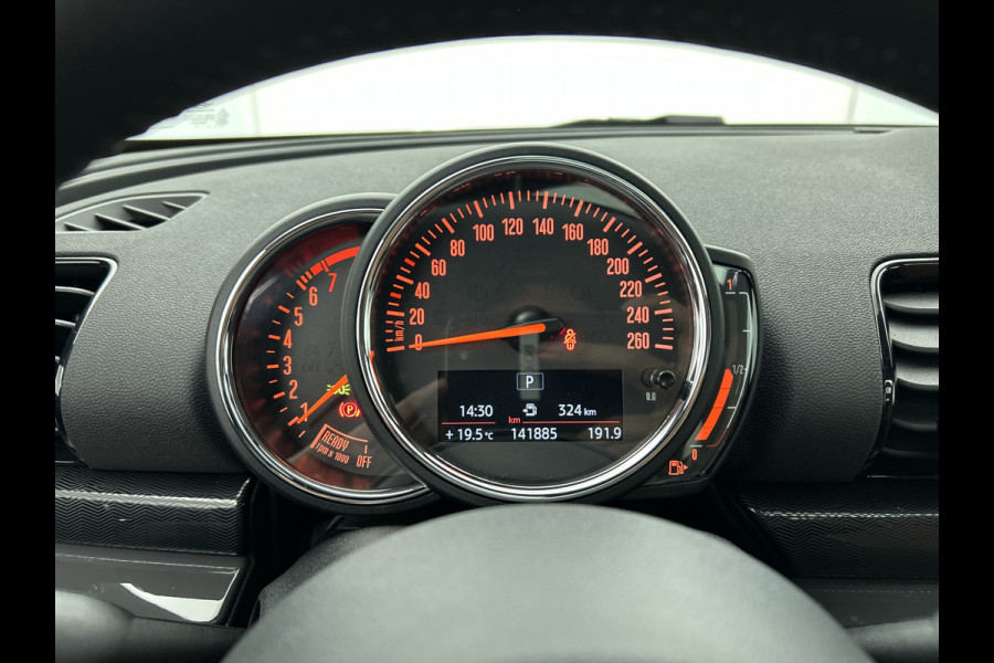 MINI Clubman 1.5 136Pk Automaat Cooper Edition / Panoramadak / Airco-ecc./ Navigatie / Leder / Xenon / Apk 08-2026