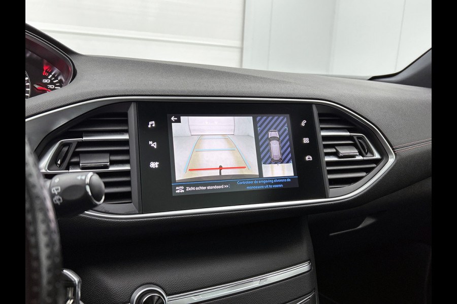 Peugeot 308 SW 1.5 HDi 131PK GT-Line / Drivers Sport Pack / Trekhaak / 1/2 Leder / Panoramadak / Pdc.V+A / Xenon / Navigatie / / Apk 11-2026