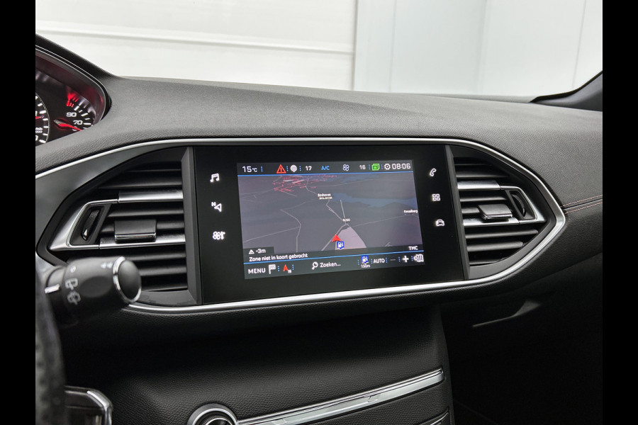 Peugeot 308 SW 1.5 HDi 131PK GT-Line / Drivers Sport Pack / Trekhaak / 1/2 Leder / Panoramadak / Pdc.V+A / Xenon / Navigatie / / Apk 11-2026