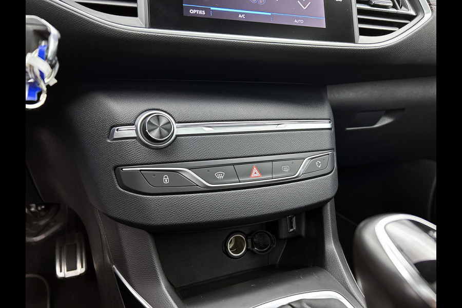 Peugeot 308 SW 1.5 HDi 131PK GT-Line / Drivers Sport Pack / Trekhaak / 1/2 Leder / Panoramadak / Pdc.V+A / Xenon / Navigatie / / Apk 11-2026