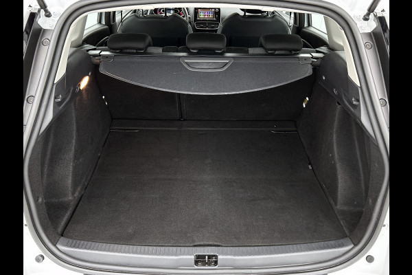 Renault Clio Estate 0.9 TCe 90PK Zen Trekhaak / Airco / Navigatie / cruise-ctr / Aplle carplay / Apk 06-2026