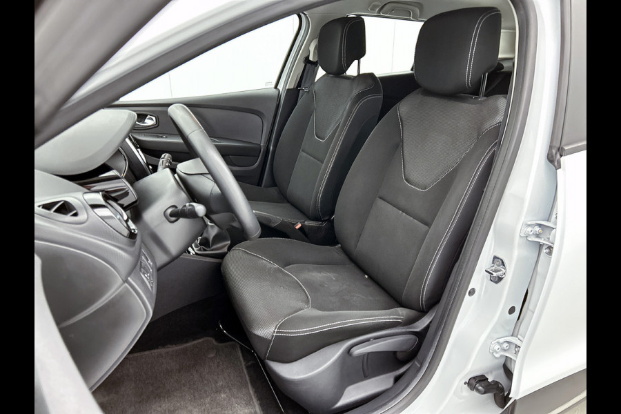 Renault Clio Estate 0.9 TCe 90PK Zen Trekhaak / Airco / Navigatie / cruise-ctr / Aplle carplay / Apk 06-2026