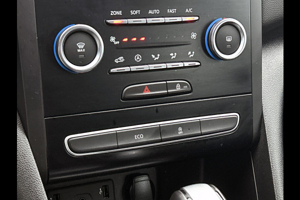 Renault MEGANE Estate 1.5 DCi Automaat Zen / Distributie vv bij 123Dkm / Cruise / Navi / LED / Carplay / Parkeer sensoren / Apk 06-2026