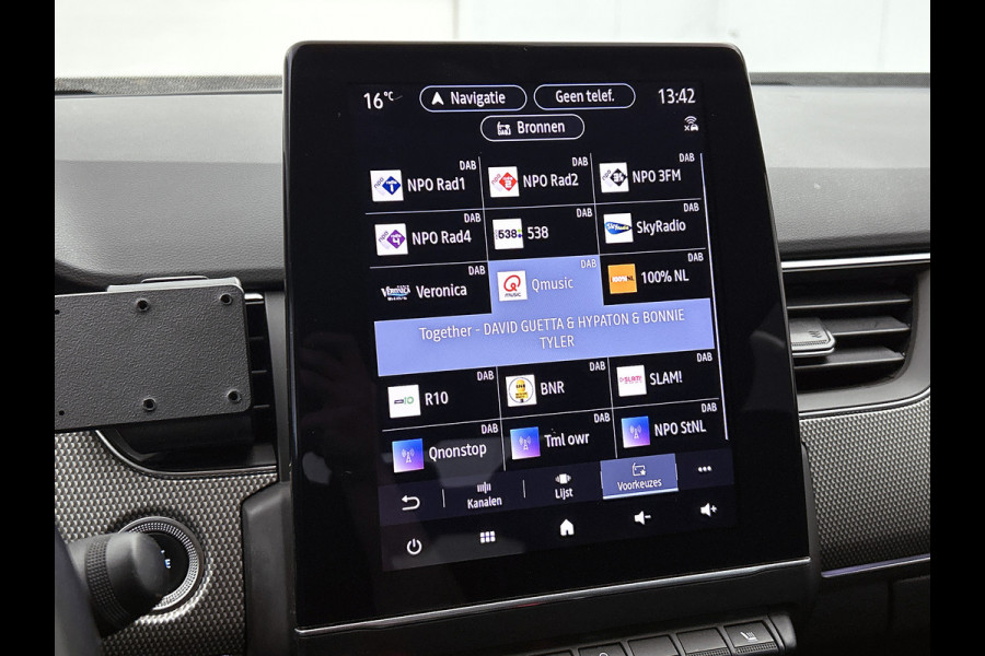 Renault Arkana 1.6 Automaat Hybrid 145 Intens / Trekhaak / Pdc.V+A / Lmv / Stoel+stuur verwarming / Carplay / Keyless entry+start / Apk 11-2027