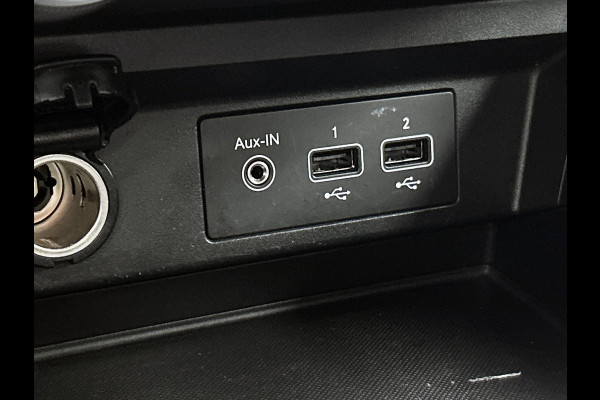 Renault Arkana 1.6 Automaat Hybrid 145 Intens / Trekhaak / Pdc.V+A / Lmv / Stoel+stuur verwarming / Carplay / Keyless entry+start / Apk 11-2027