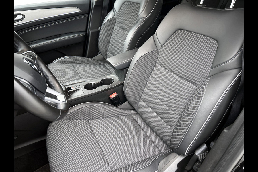 Renault Arkana 1.6 Automaat Hybrid 145 Intens / Trekhaak / Pdc.V+A / Lmv / Stoel+stuur verwarming / Carplay / Keyless entry+start / Apk 11-2027