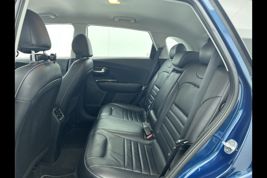 Kia Niro 1.6 GDi Hybrid DynamicLine / Automaat / Navigatie / Leder / Airco-ecc./ Pdc+Camera / Lmv / CC adaptief / Apk 08-2026
