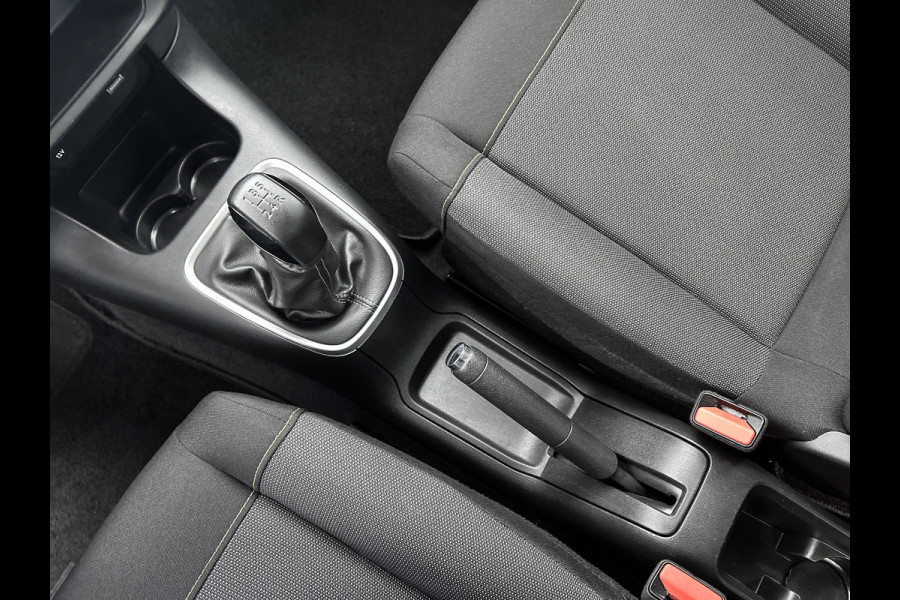 Citroën C3 1.2 PureTech 83PK S&S C-Series / Airco-ecc. / Navigatie / Pdc.A / Carplay / Led / Apk 09-2027