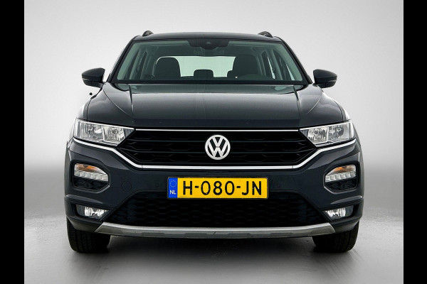 Volkswagen T-Roc 1.0 TSI Style / Navi / Adap-cruise / Trekhaak / Roofrail / Lmv 16" / Multimedia / Apk 02-2026