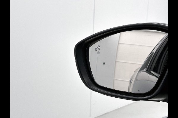 DS DS 3 Crossback E-Tense Executive 50 kWh / 100% Elektrisch / 100% Stijlvol / Cruise ctr. / Lm velg. / Airco-ecc./ Navigatie / DAB / Privacy Glass / Achteruitrijcamera met 180° Vision + parkeersensoren vóór en achter / / Apk 05-2027