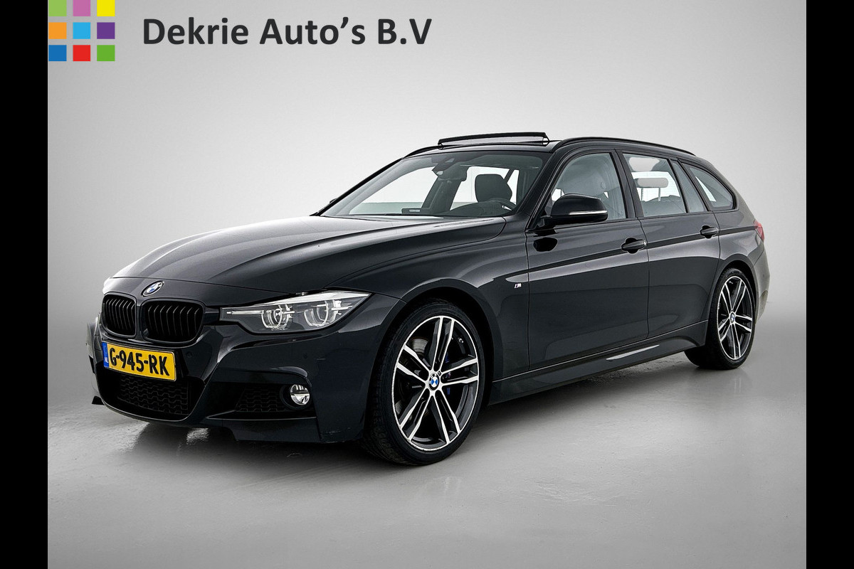 BMW 3 Serie Touring 318i M Sport Automaat Corporate / Panoramadak / Leder-sport / Camera / Navigatie / M-Sport plus - Parking - Media Pack / Apk nieuw