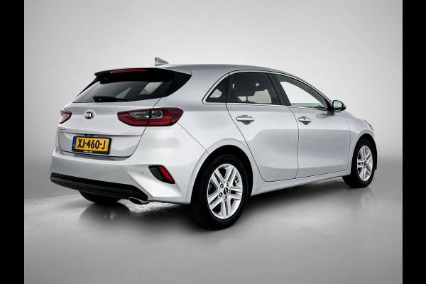Kia Ceed 1.4 T-GDi 141PK Automaat Dynamic PlusLine - 5Drs. / Airco / Adap-cruise / Lmv 16"/ stoel+stuur verw. / Navigatie / Apk 05-2026