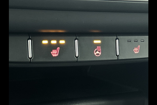 Kia Ceed 1.4 T-GDi 141PK Automaat Dynamic PlusLine - 5Drs. / Airco / Adap-cruise / Lmv 16"/ stoel+stuur verw. / Navigatie / Apk 05-2026