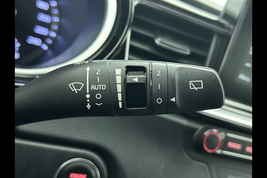 Kia Ceed 1.4 T-GDi 141PK Automaat Dynamic PlusLine - 5Drs. / Airco / Adap-cruise / Lmv 16"/ stoel+stuur verw. / Navigatie / Apk 05-2026