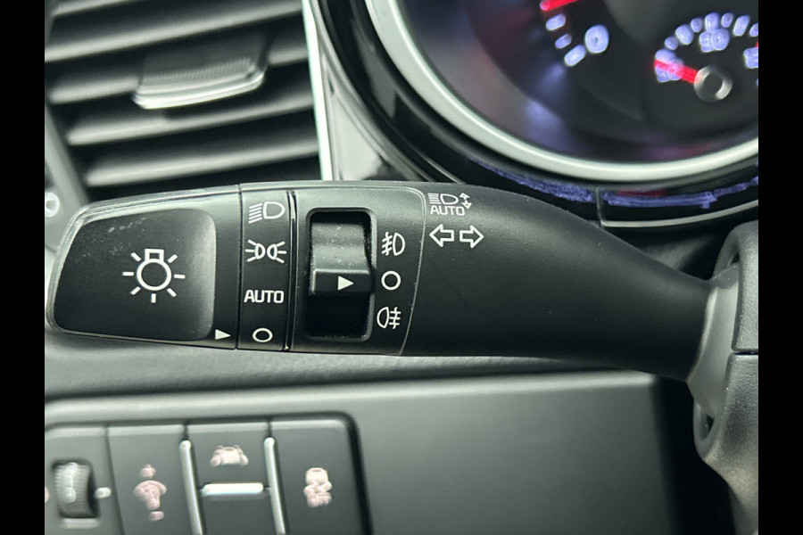 Kia Ceed 1.4 T-GDi 141PK Automaat Dynamic PlusLine - 5Drs. / Airco / Adap-cruise / Lmv 16"/ stoel+stuur verw. / Navigatie / Apk 05-2026