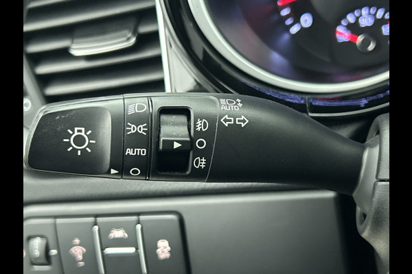 Kia Ceed 1.4 T-GDi 141PK Automaat Dynamic PlusLine - 5Drs. / Airco / Adap-cruise / Lmv 16"/ stoel+stuur verw. / Navigatie / Apk 05-2026