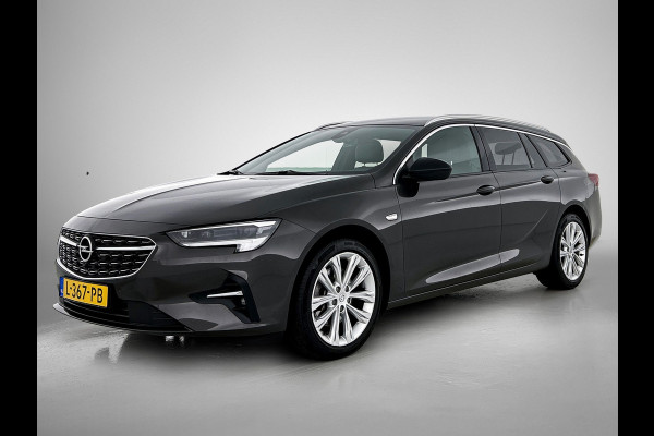 Opel Insignia Sports Tourer 1.5 CDTI 123PK Business Elegance / Leder / Trekhaak / Camera / Stoel-Stuurverwarming / Xenon / Airco-ecc. / Apk 01-2026