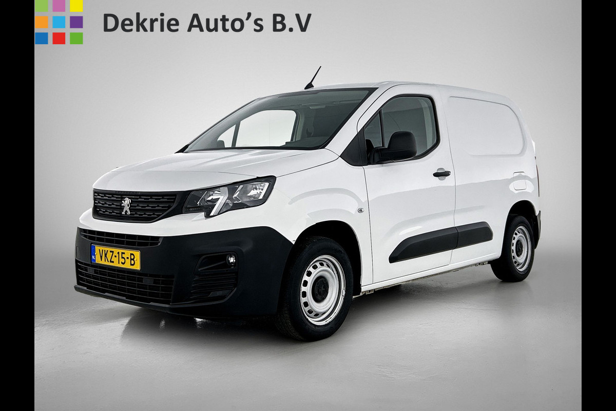 Peugeot Partner 1.2 Benzine 111PK Euro6 *Distributie bij 43Dkm. vervangen* Premium / Airco / Navigatie / Schuifdeur Re./ Radio multimedia / Apk 07-2027