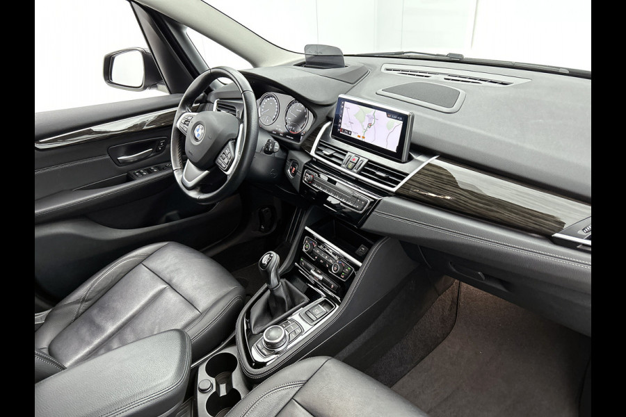 BMW 2 Serie Gran Tourer 216i 109PK 7pers Edition Plus / Leder / Navigatie / Pdc.+Camera / Stoelverwarming / Lux.line / Parking Pack / Apk 07-2026