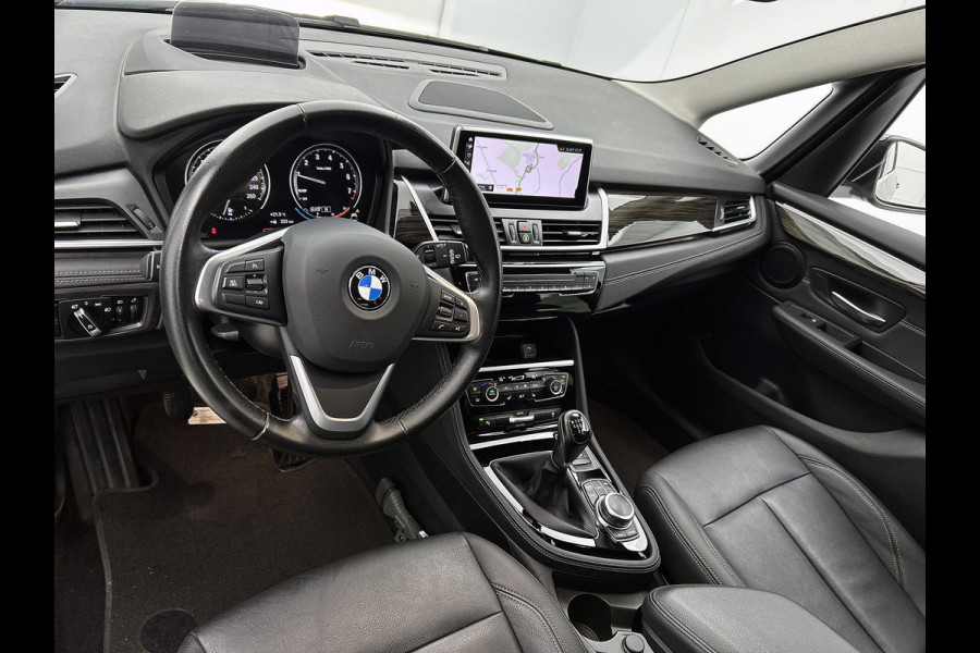 BMW 2 Serie Gran Tourer 216i 109PK 7pers Edition Plus / Leder / Navigatie / Pdc.+Camera / Stoelverwarming / Lux.line / Parking Pack / Apk 07-2026