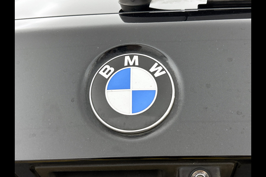 BMW 2 Serie Gran Tourer 216i 109PK 7pers Edition Plus / Leder / Navigatie / Pdc.+Camera / Stoelverwarming / Lux.line / Parking Pack / Apk 07-2026