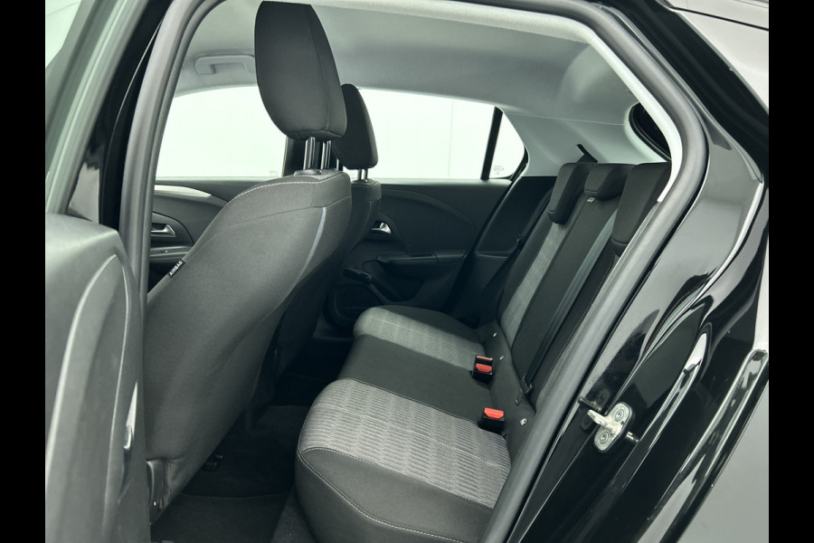 Opel CORSA-E Business Edition 100KW / 50 kWh / Airco-Ecc. / Cruise-ctr. / Navigatie via Usb / 100% Elektrisch, 100% Stijlvol / Apk 09-2027