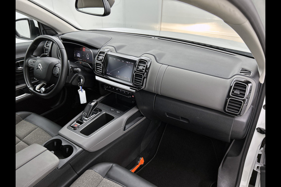 Citroën C5 Aircross 1.5 HDI Automaat Business / Trekhaak / Navigatie / Camera / 1/2 Leder / Radio-multimedia / Airco-ecc. / Apk nieuw