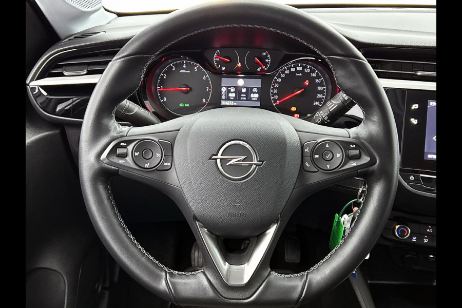 Opel Corsa 1.2 Edition / Trekhaak / Distributie bij 104dkm.vervangen / Airco / Pdc. / Navigatie / Edition+Licht-Zicht Pakket / Apk 03-2027