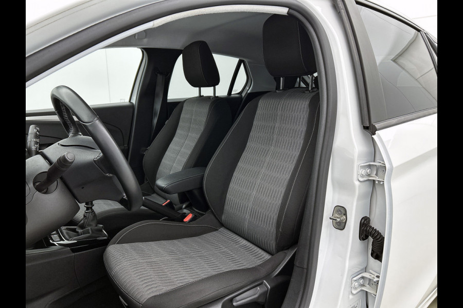 Opel Corsa 1.2 Edition / Trekhaak / Distributie bij 104dkm.vervangen / Airco / Pdc. / Navigatie / Edition+Licht-Zicht Pakket / Apk 03-2027