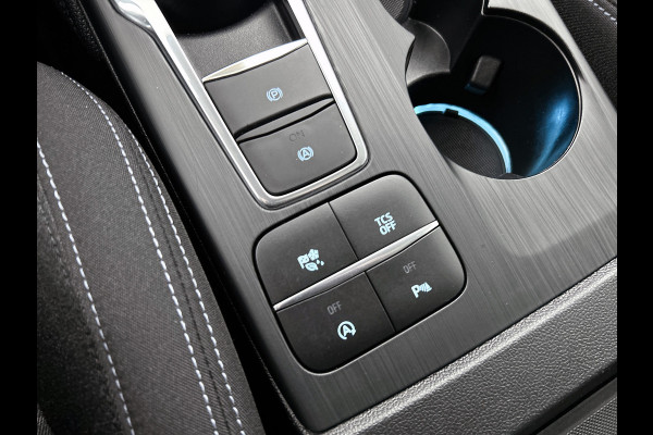 Ford Focus 1.5 Automaat 150PK Active X 5Drs. / Panorama dak / B&O Audio / Pdc.+Camera / Navigatie / Airco-ecc. / Apk 01-2027