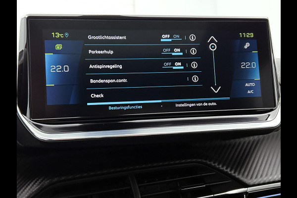 Peugeot e-2008 GT 100KW / 50 kWh SOH 90% / Navigatie / Pdc.+Camera / Airco-ecc. / Apk 10-2027